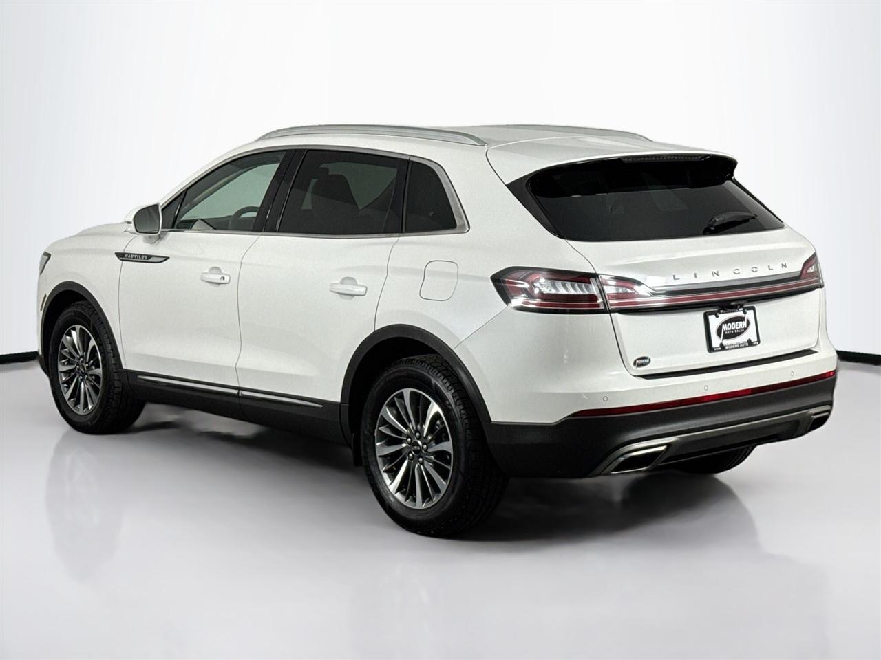Lincoln Nautilus Standard AWD 2022