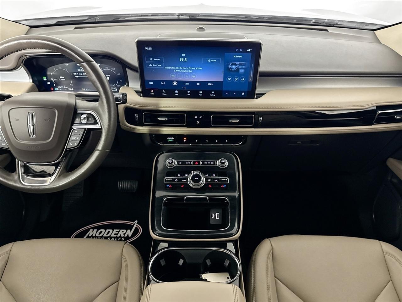 Lincoln Nautilus Standard AWD 2022