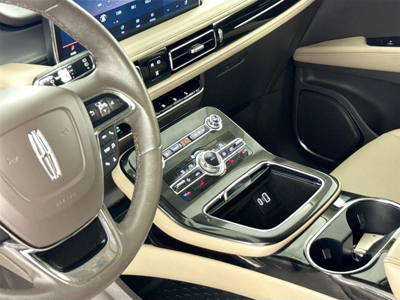 Lincoln Nautilus Standard AWD 2022