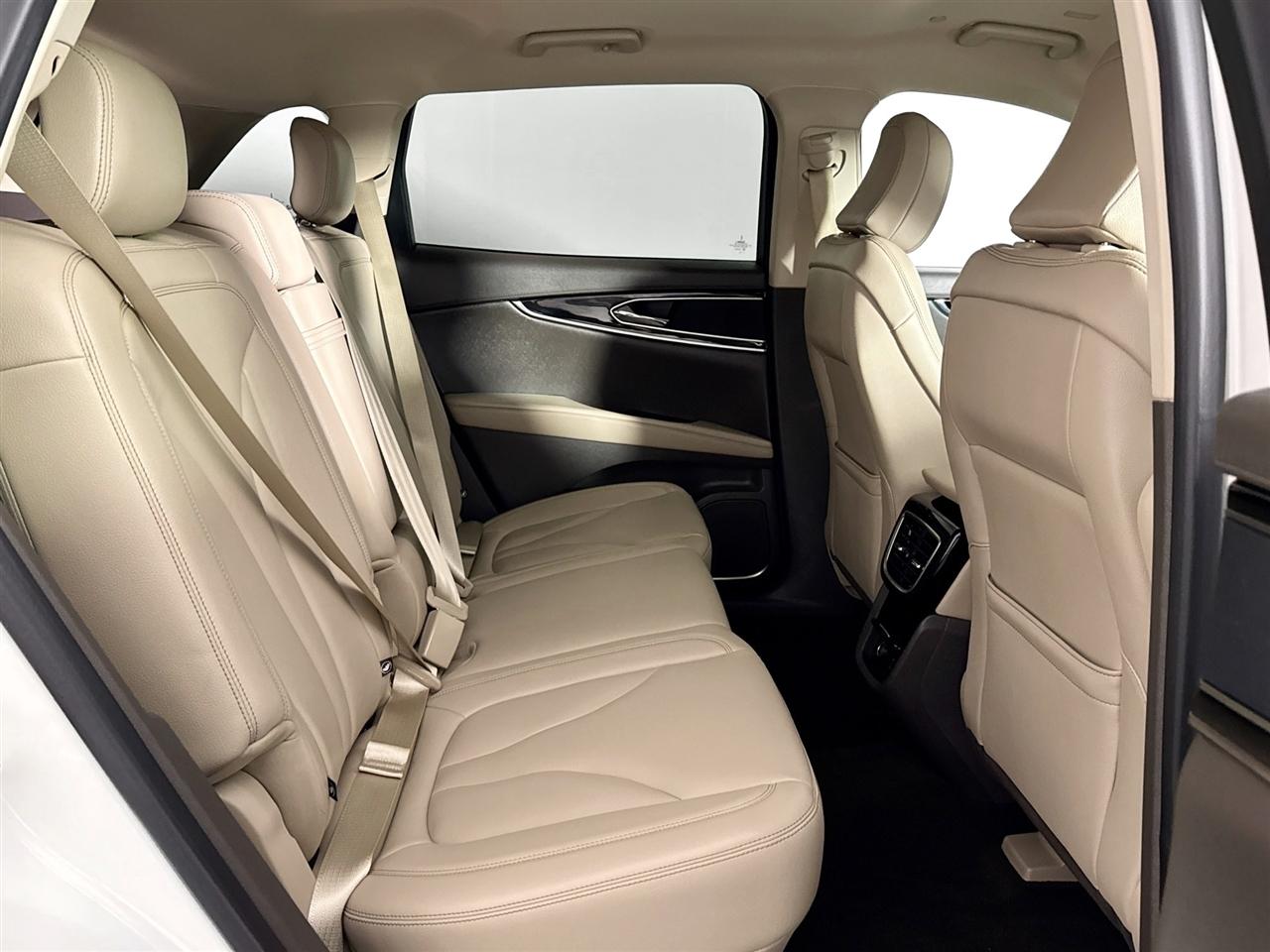 Lincoln Nautilus Standard AWD 2022