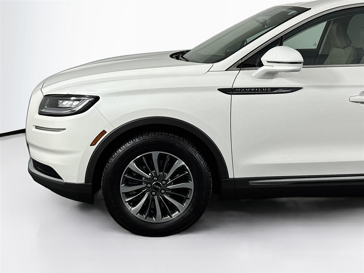 Lincoln Nautilus Standard AWD 2022
