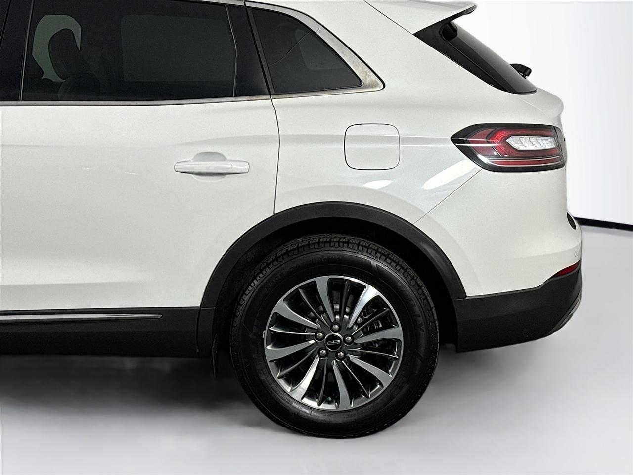 Lincoln Nautilus Standard AWD 2022