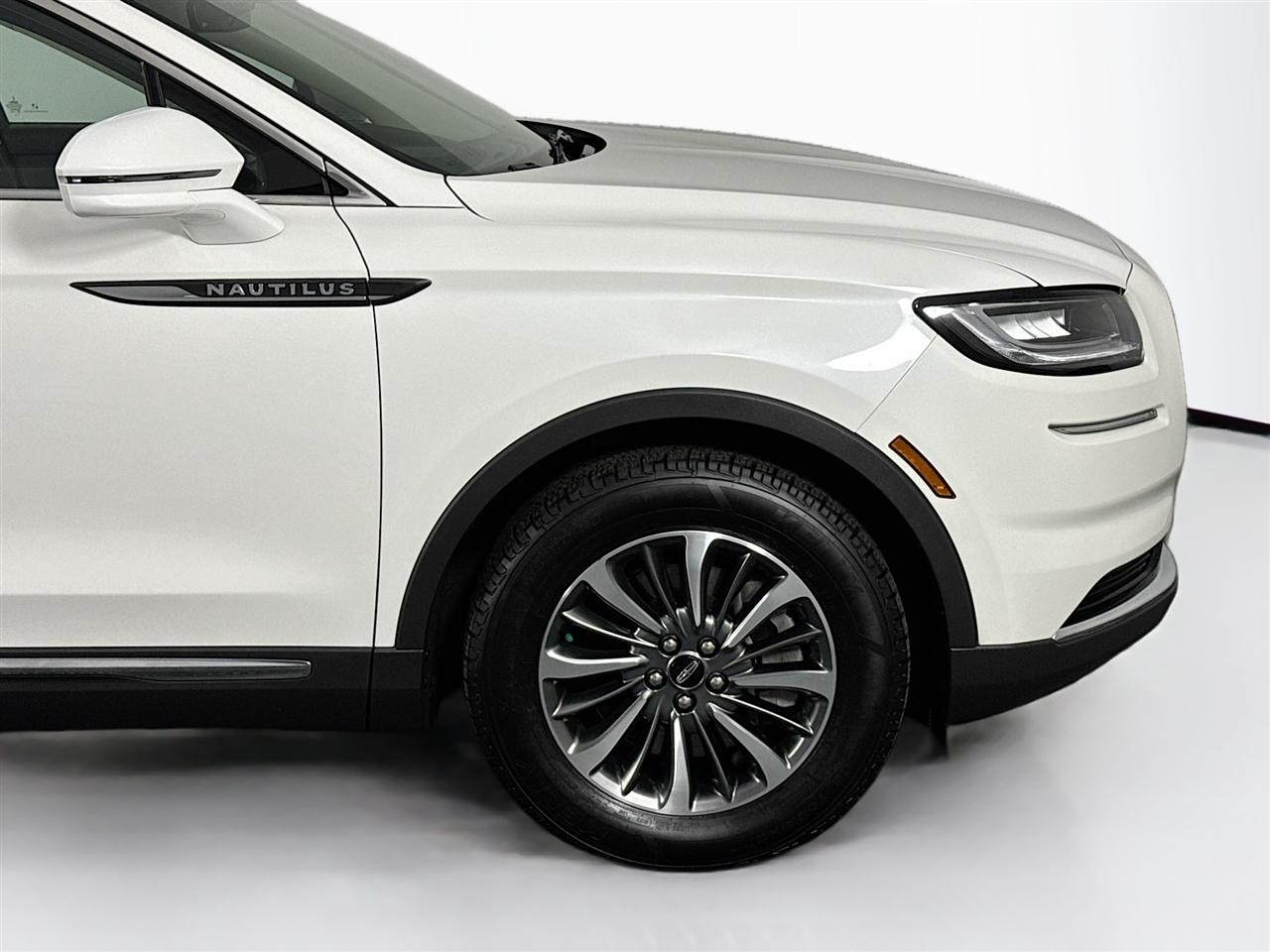 Lincoln Nautilus Standard AWD 2022
