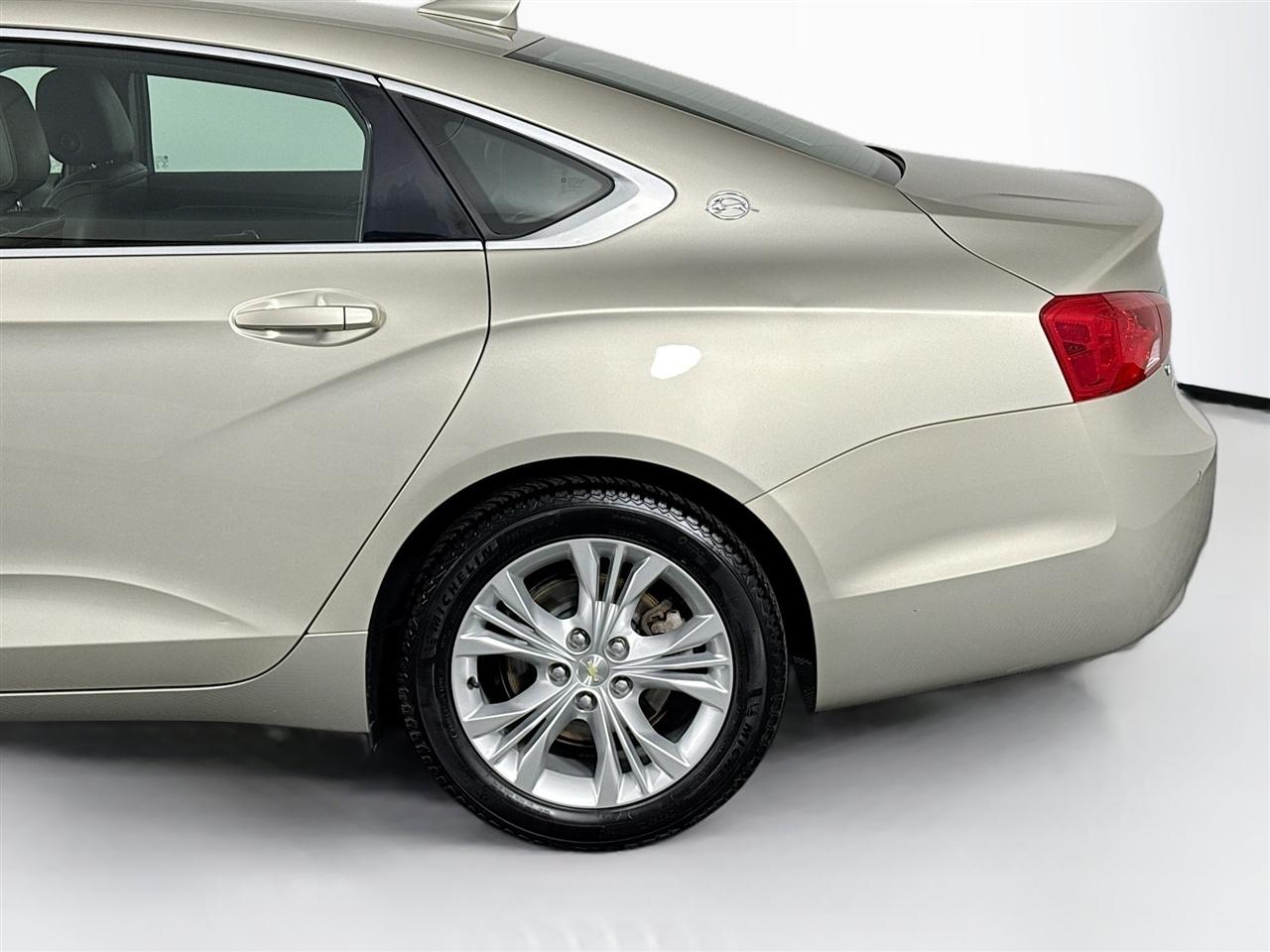 Chevrolet Impala 4dr Sdn LT w/2LT 2015