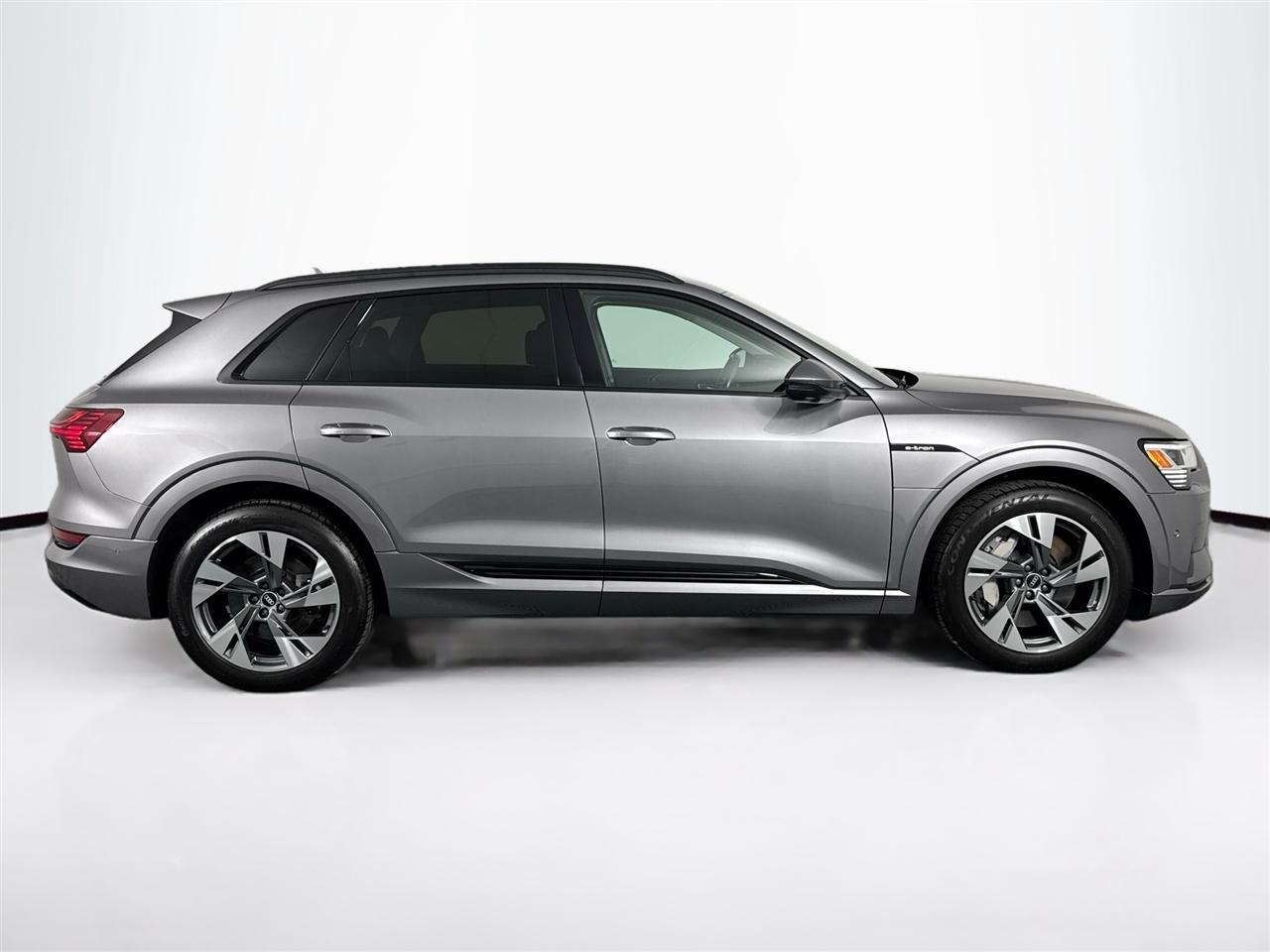 Audi E-Tron Premium quattro 2021