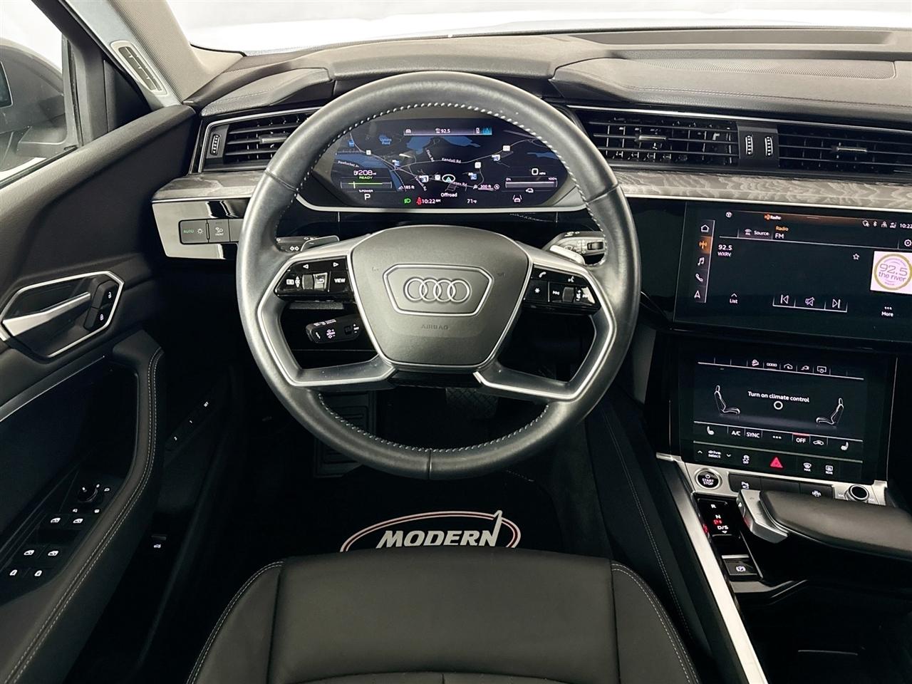 Audi E-Tron Premium quattro 2021