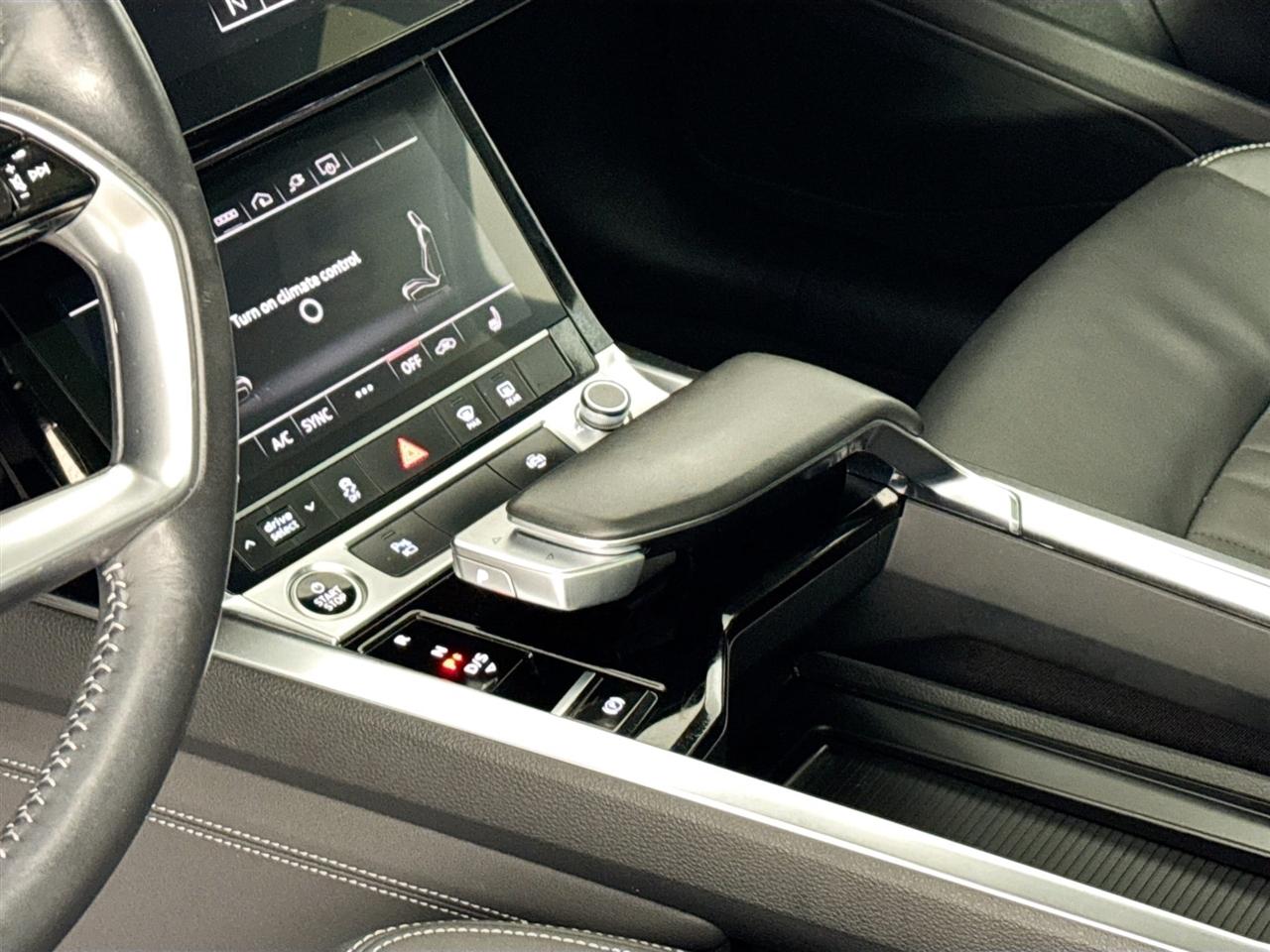 Audi E-Tron Premium quattro 2021