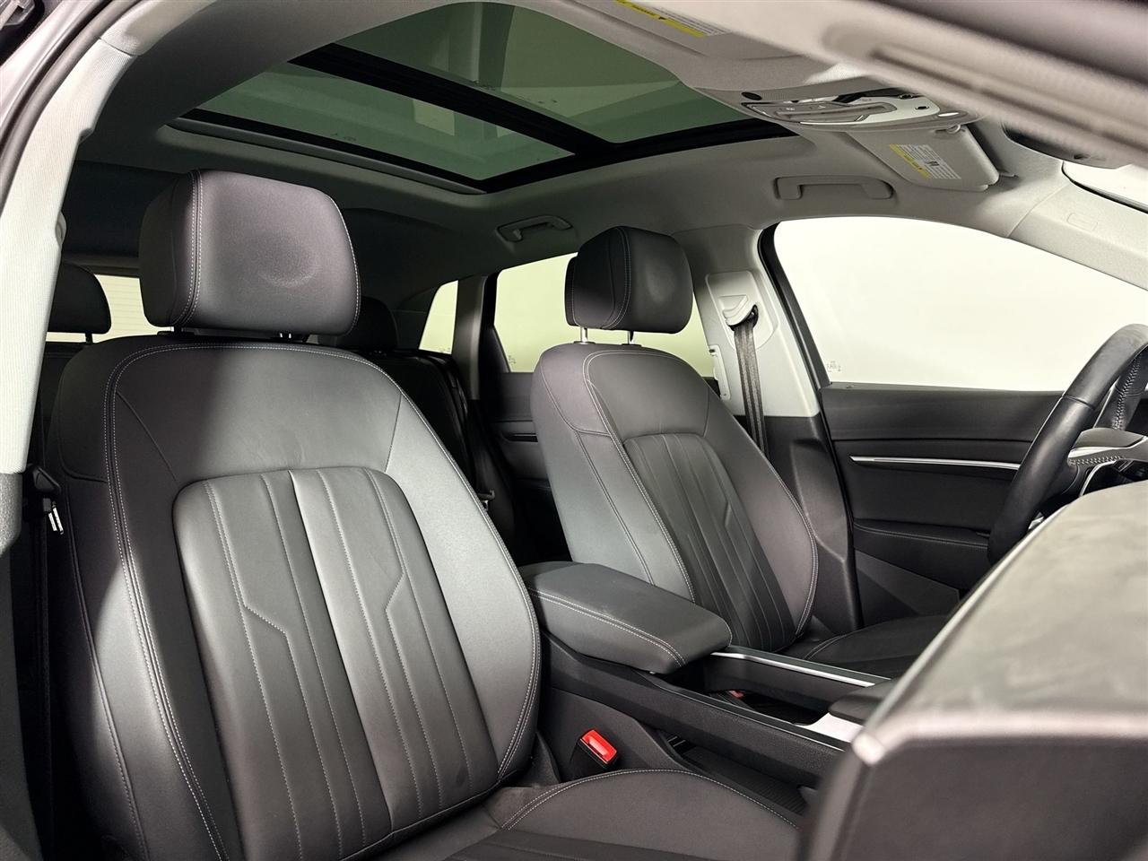 Audi E-Tron Premium quattro 2021