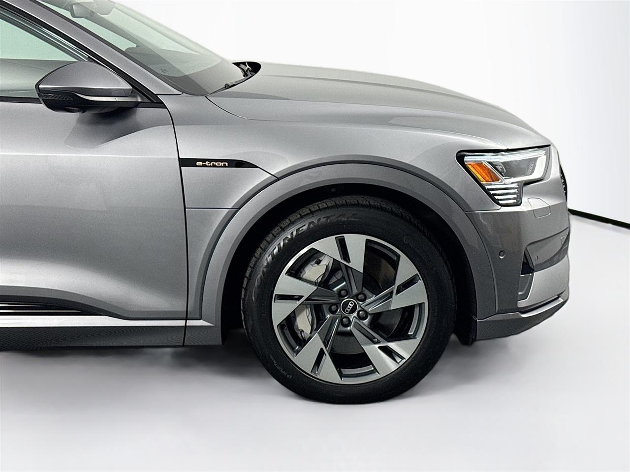 Audi E-Tron Premium quattro 2021
