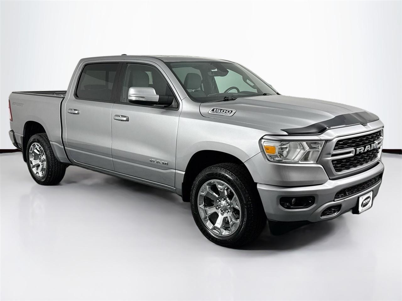 RAM 1500 Big Horn 4x4 Crew Cab 5'7" Box 2022