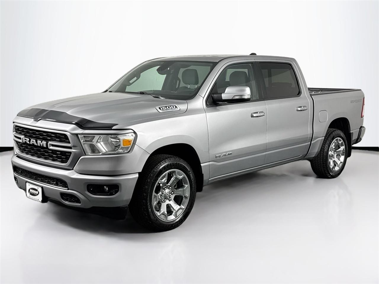 RAM 1500 Big Horn 4x4 Crew Cab 5'7" Box 2022