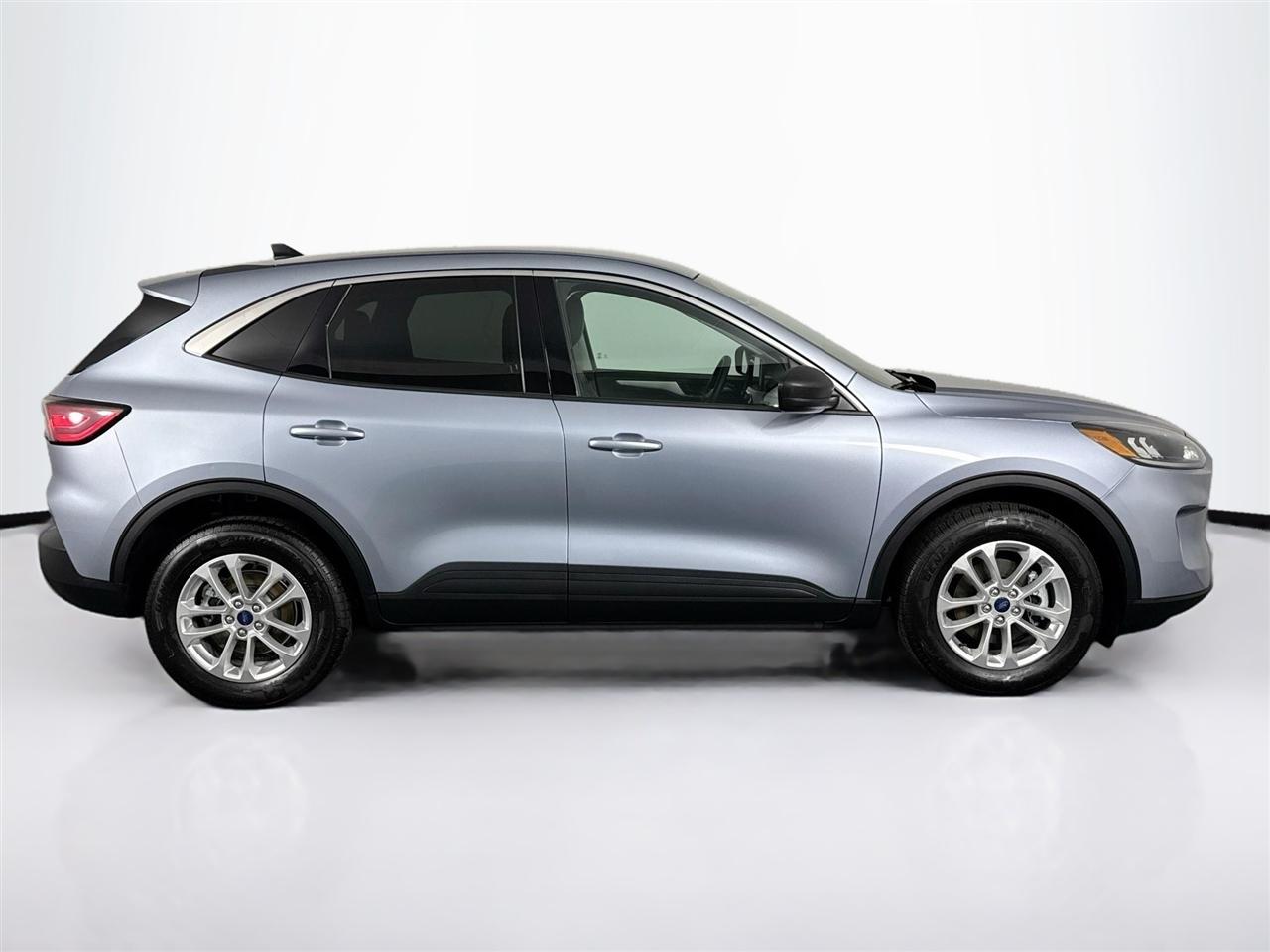 Ford Escape SE Hybrid AWD 2022