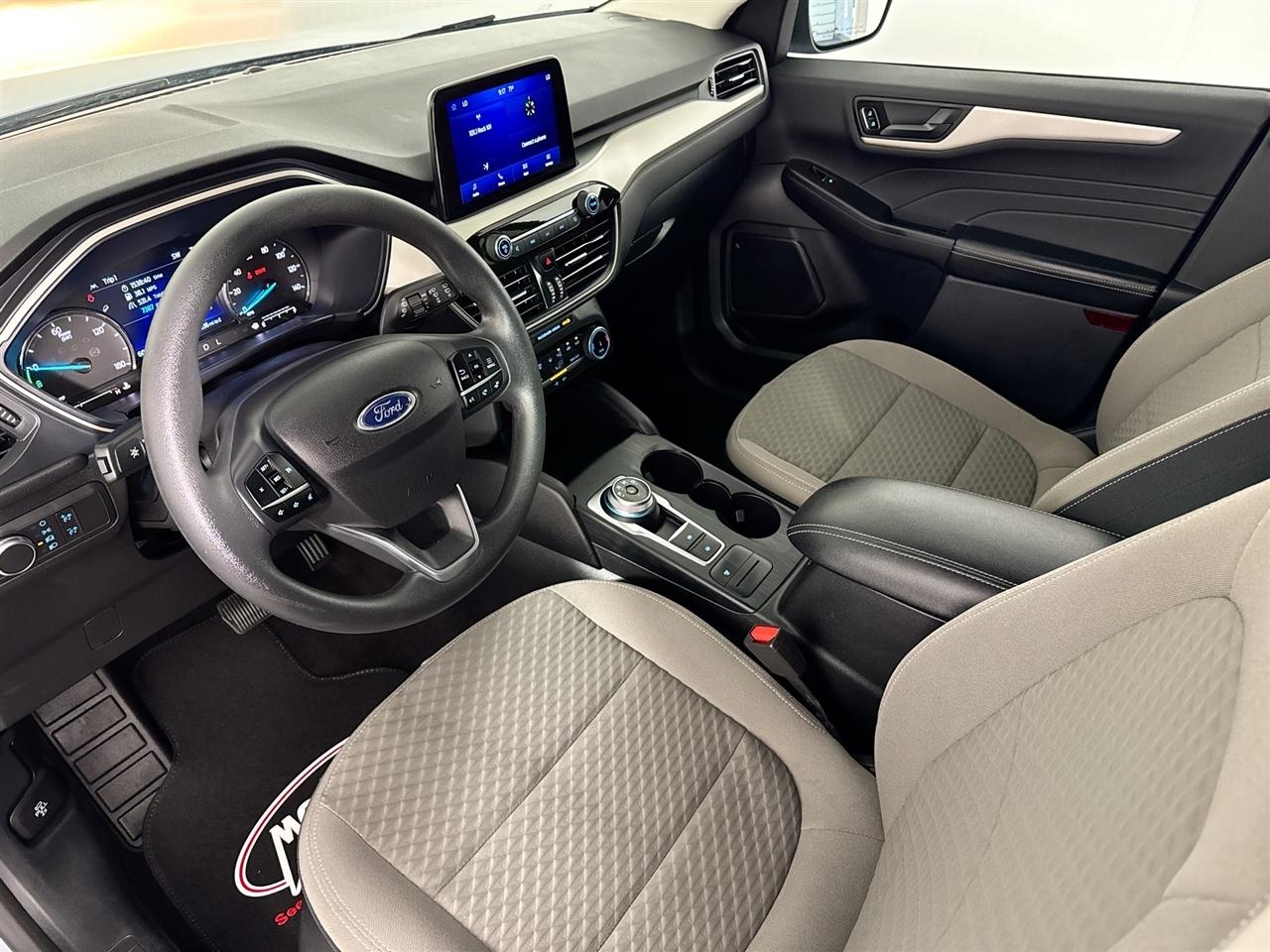 Ford Escape SE Hybrid AWD 2022