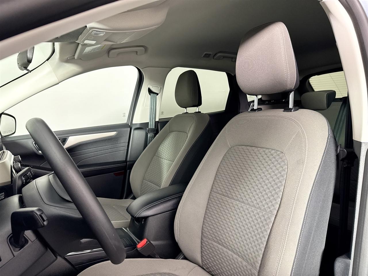 Ford Escape SE Hybrid AWD 2022