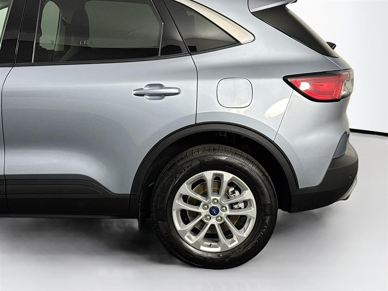 Ford Escape SE Hybrid AWD 2022