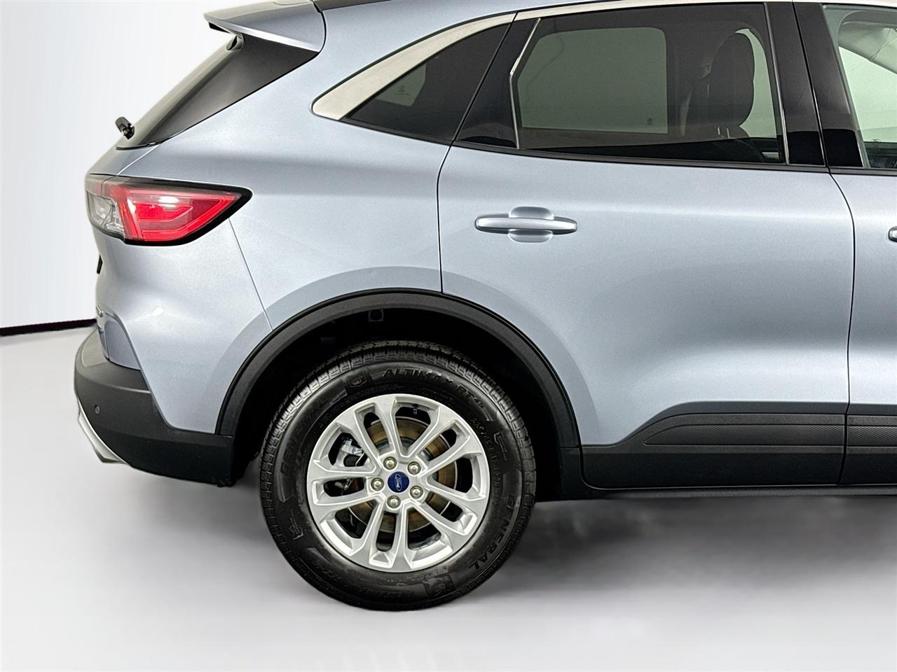 Ford Escape SE Hybrid AWD 2022