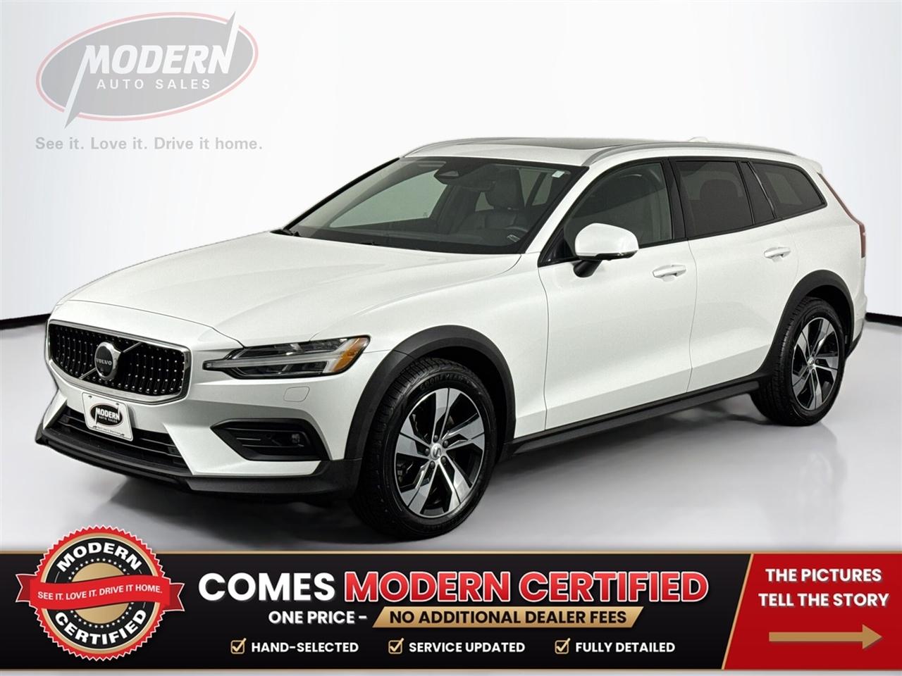 2023 Volvo V60 Cross Country