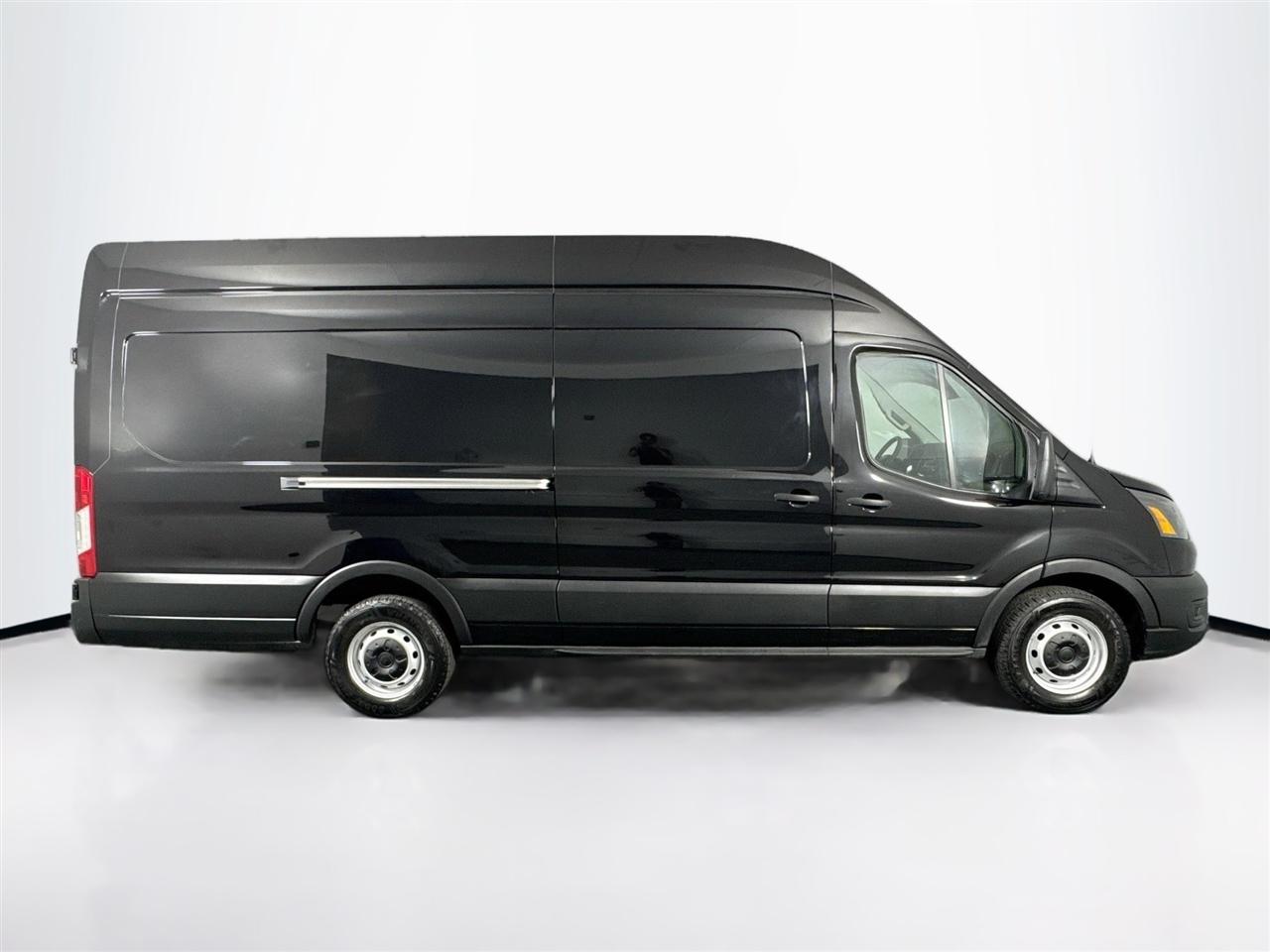 Ford Transit Cargo Van T-250 148" EL Hi Rf 9070 GVWR RWD 2023