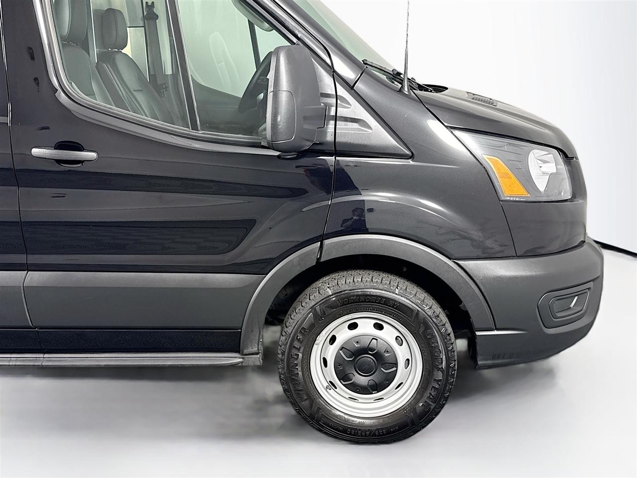 Ford Transit Cargo Van T-250 148" EL Hi Rf 9070 GVWR RWD 2023