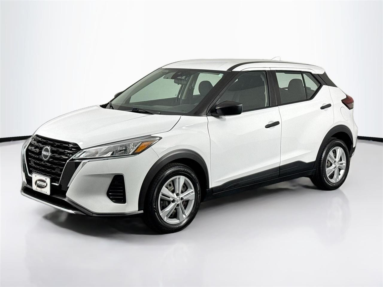 Nissan Kicks S FWD 2023