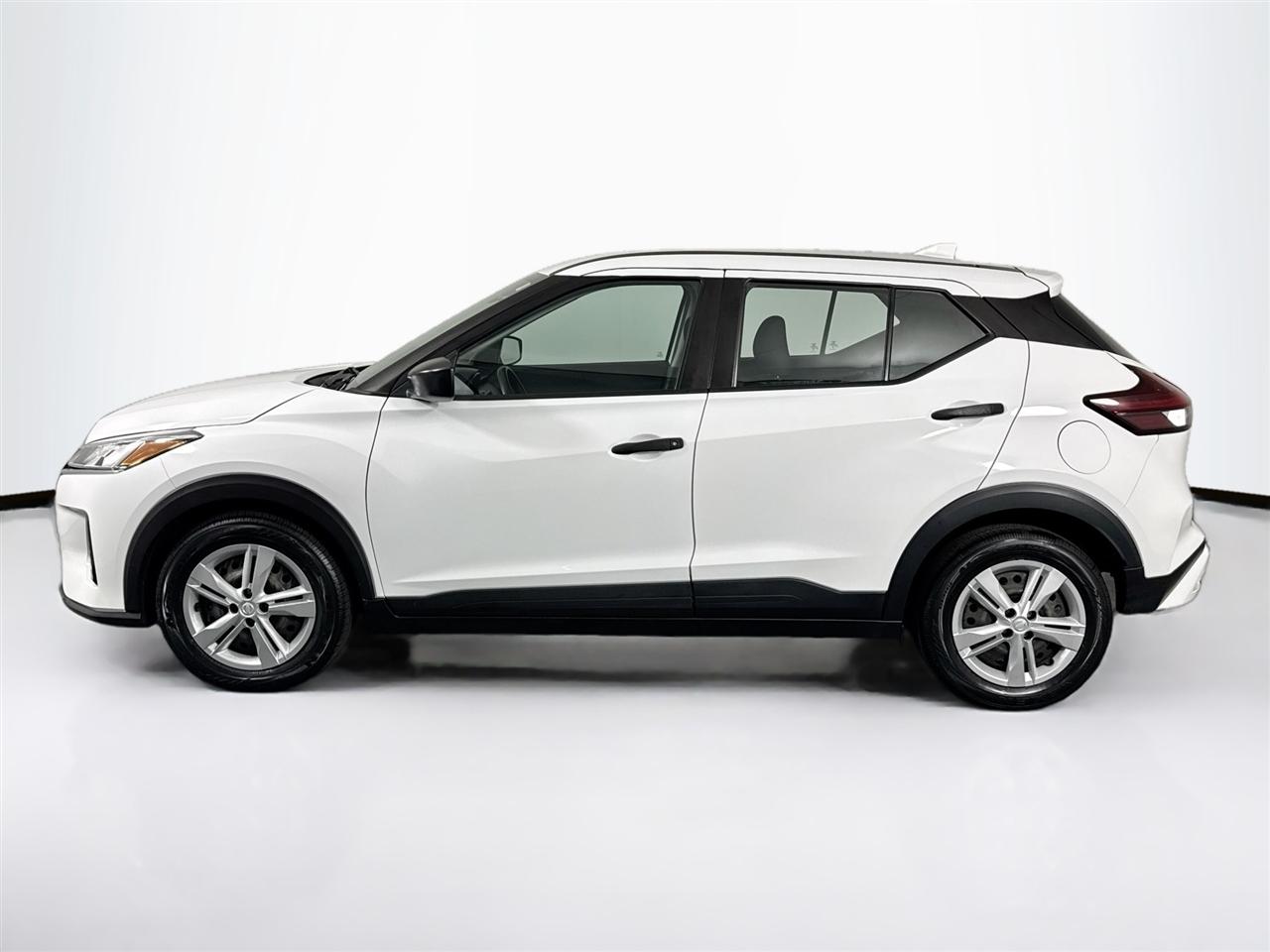 Nissan Kicks S FWD 2023