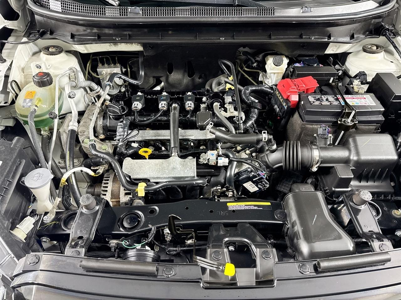 Nissan Kicks S FWD 2023