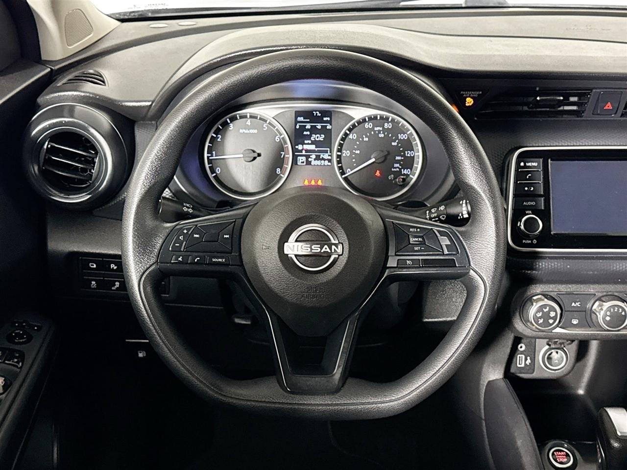 Nissan Kicks S FWD 2023