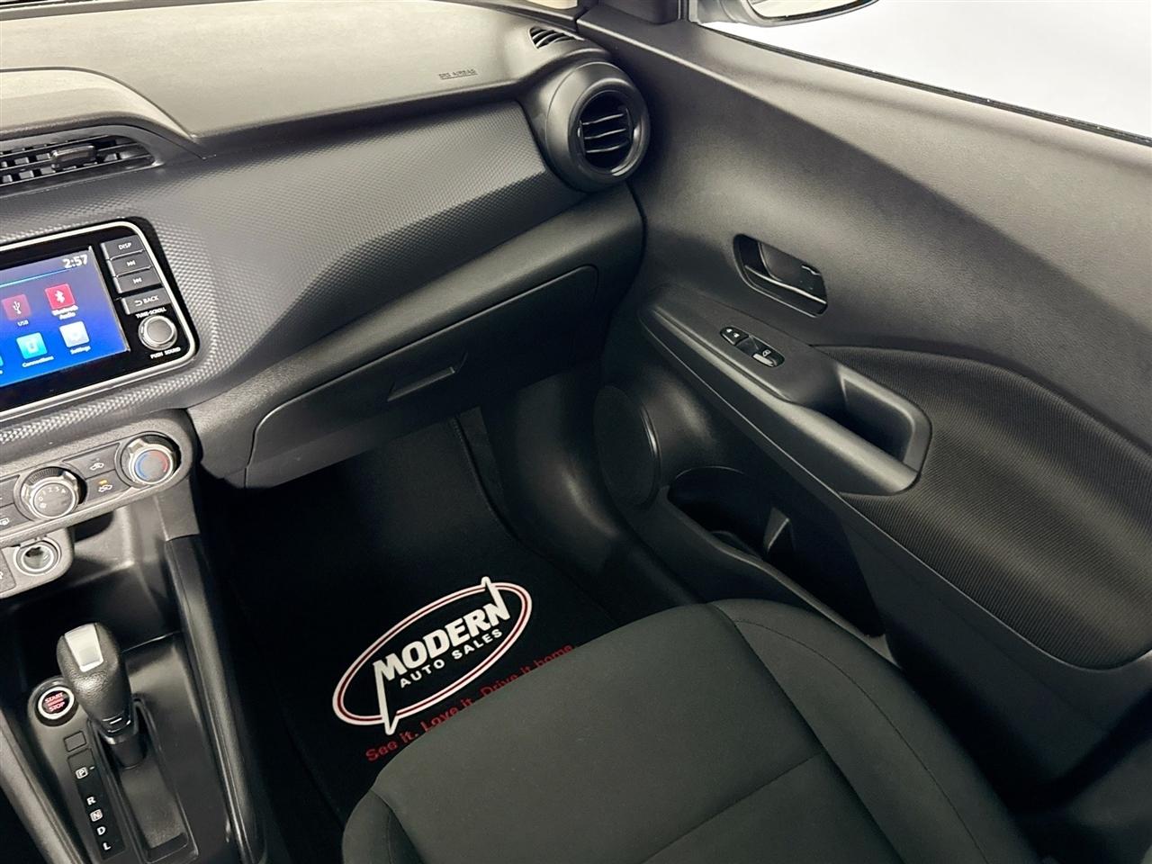 Nissan Kicks S FWD 2023