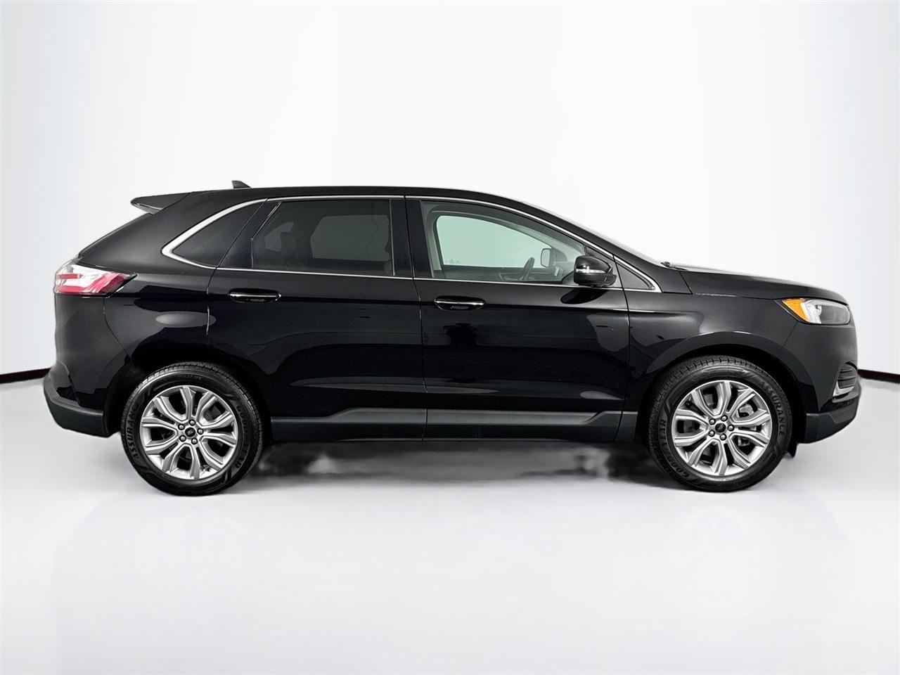 Ford Edge Titanium AWD 2023