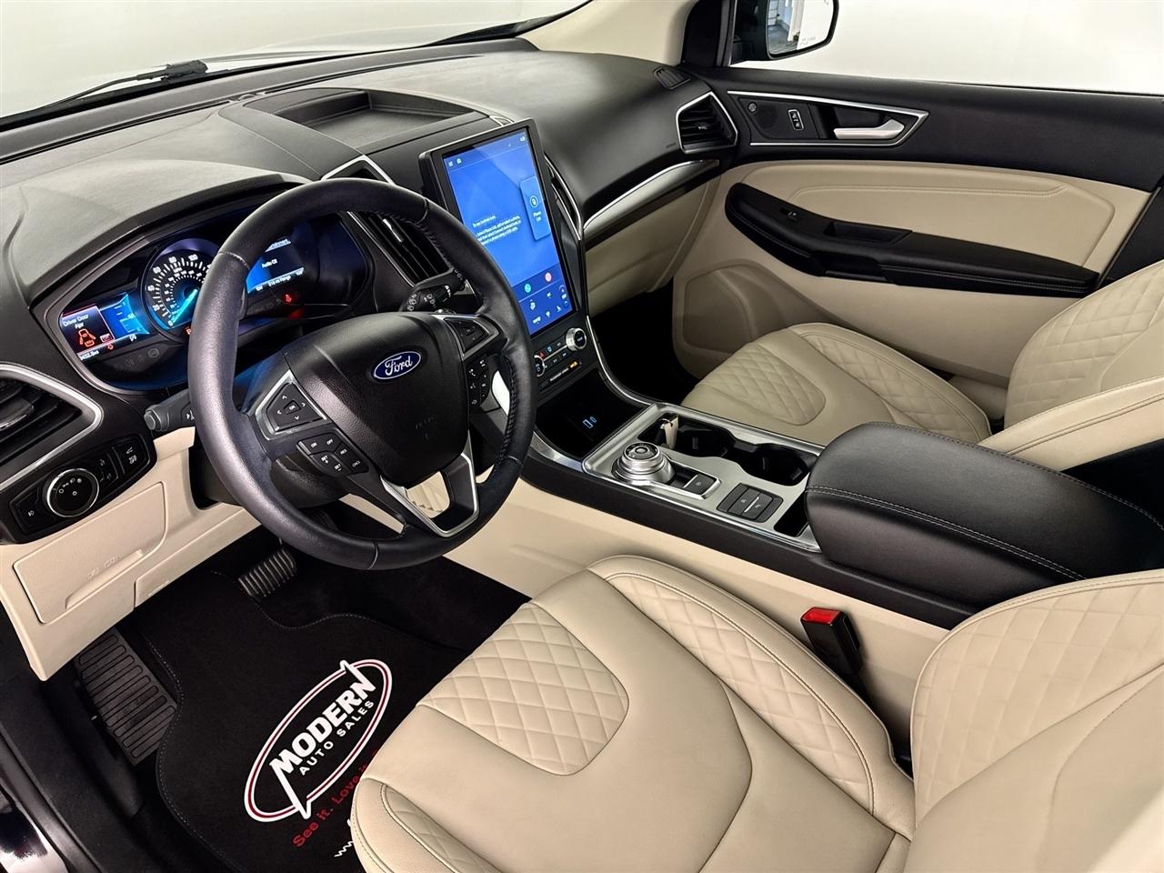 Ford Edge Titanium AWD 2023