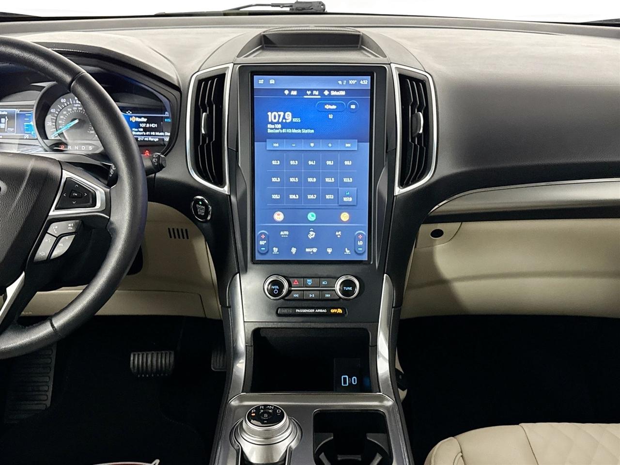 Ford Edge Titanium AWD 2023