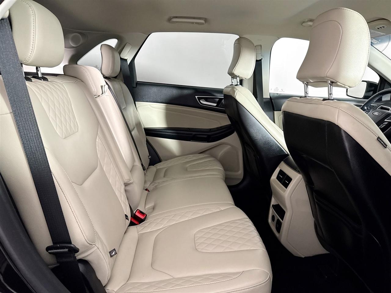 Ford Edge Titanium AWD 2023