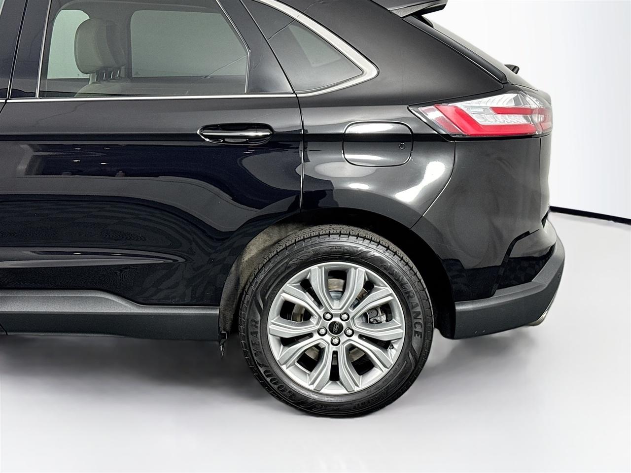 Ford Edge Titanium AWD 2023