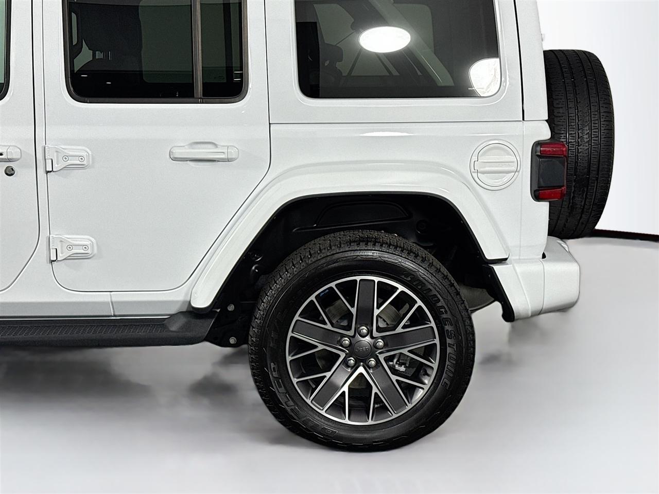 Jeep Wrangler 4xe Sahara High Altitude 4x4 2023
