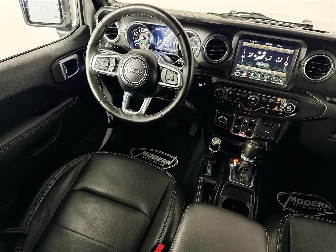 Jeep Wrangler 4xe Sahara 4x4 2023