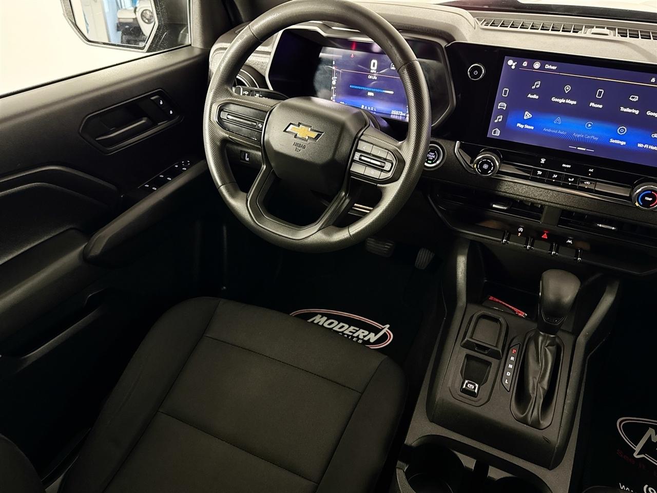 Chevrolet Colorado 2WD Crew Cab WT 2023