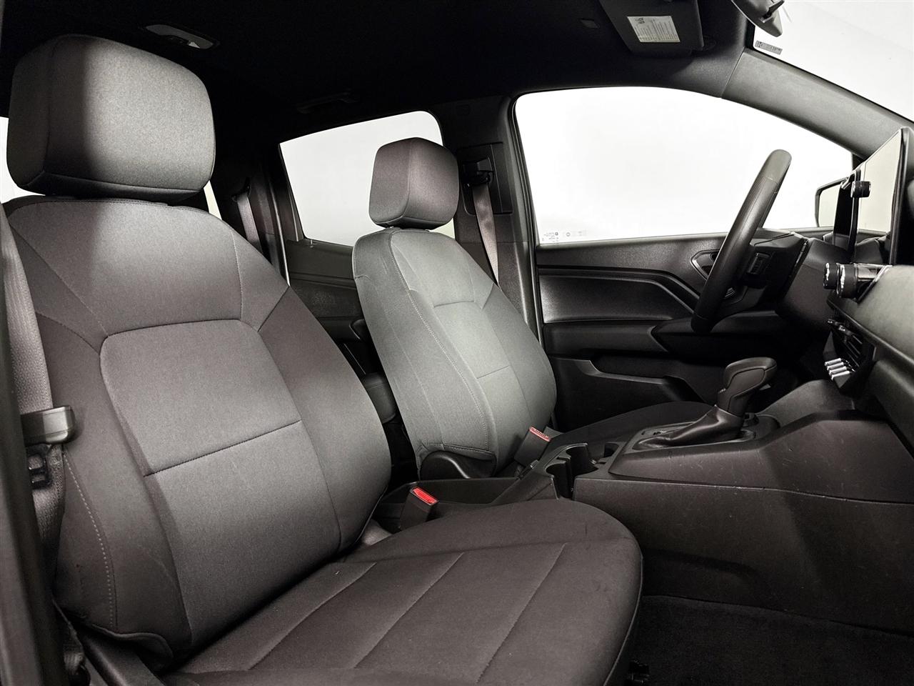 Chevrolet Colorado 2WD Crew Cab WT 2023