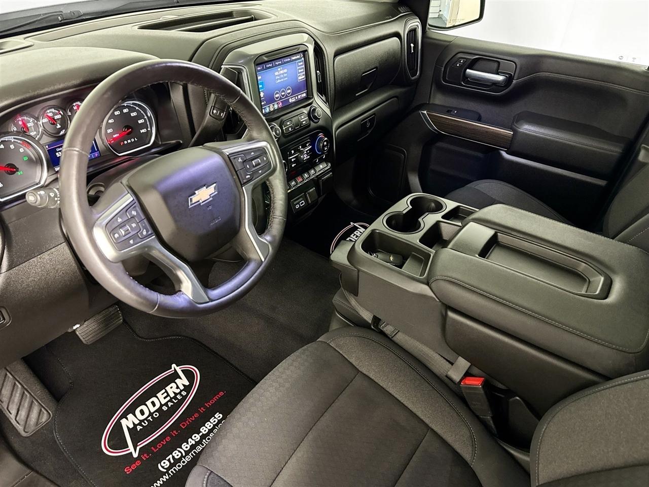 Chevrolet Silverado 1500 4WD Crew Cab 147" LT w/1LT 2021