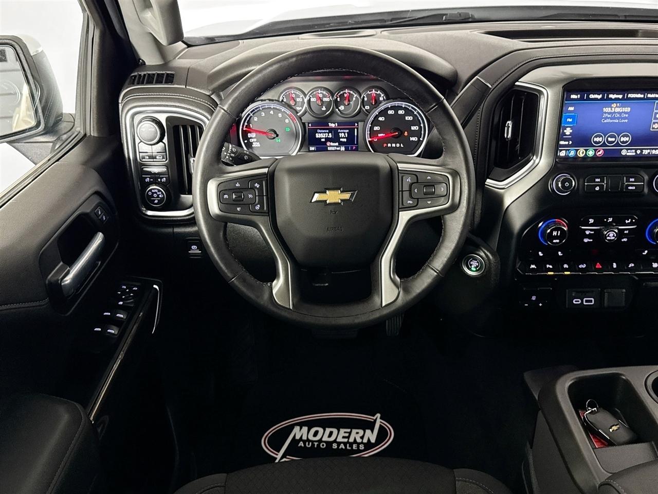Chevrolet Silverado 1500 4WD Crew Cab 147" LT w/1LT 2021