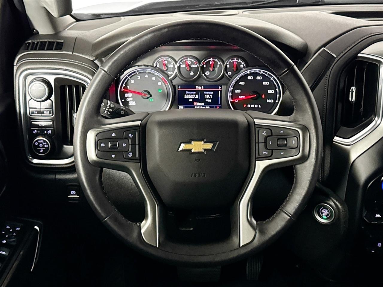 Chevrolet Silverado 1500 4WD Crew Cab 147" LT w/1LT 2021