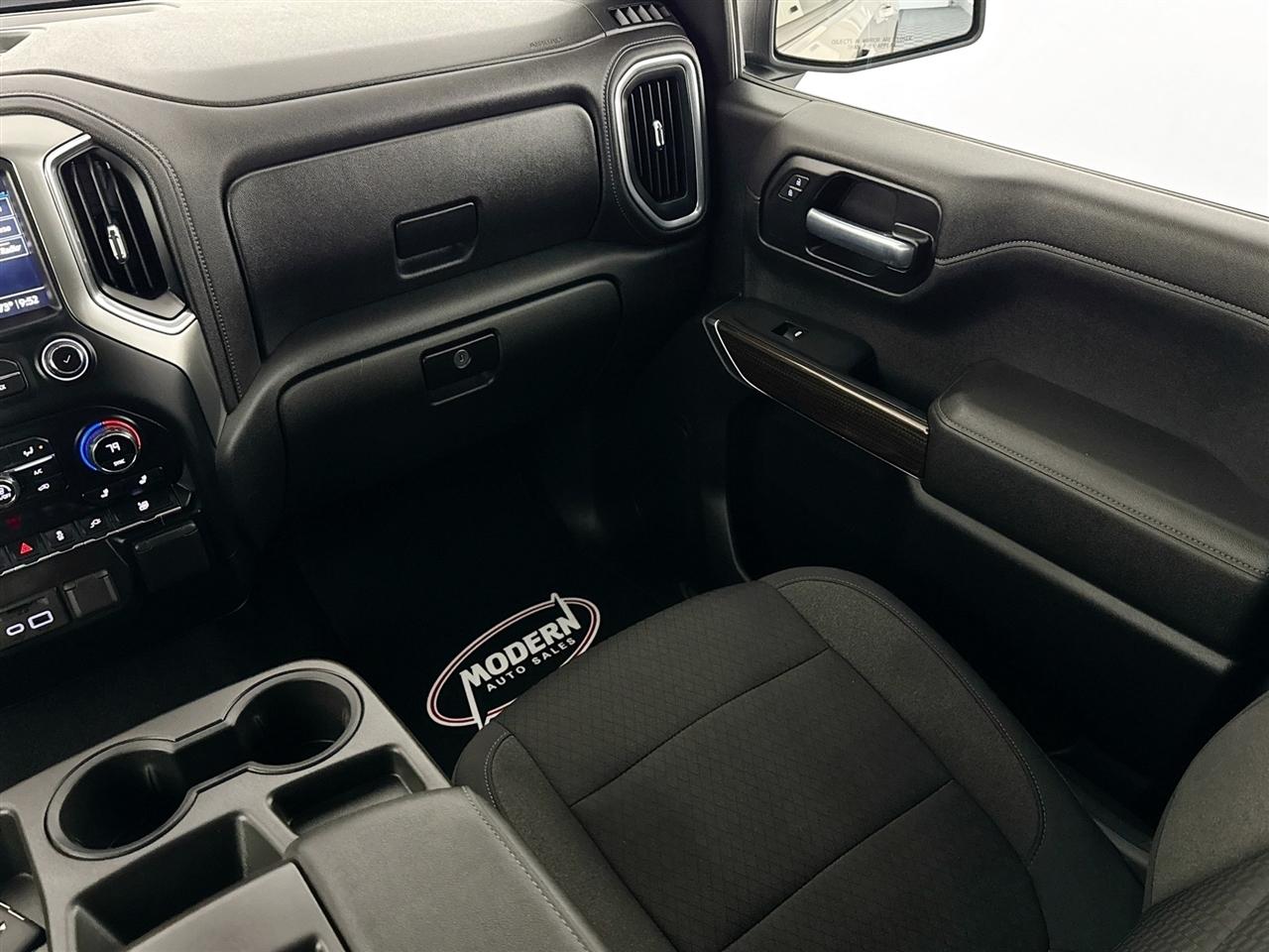 Chevrolet Silverado 1500 4WD Crew Cab 147" LT w/1LT 2021