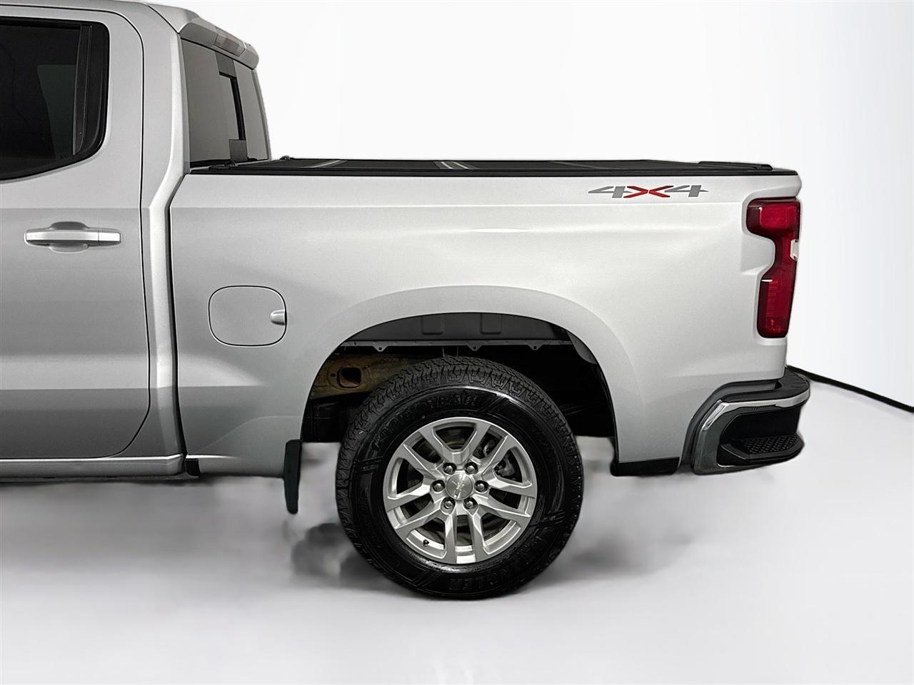 Chevrolet Silverado 1500 4WD Crew Cab 147" LT w/1LT 2021
