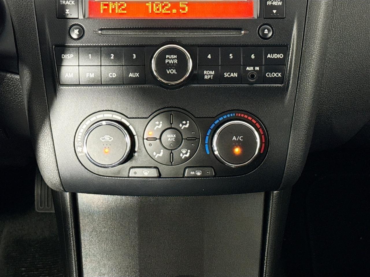 Nissan Altima 4dr Sdn I4 CVT 2.5 S 2012