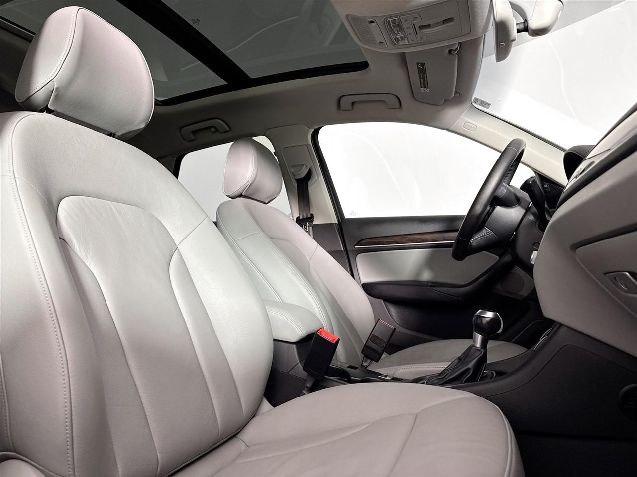 Audi Q3 quattro 4dr Premium Plus 2016