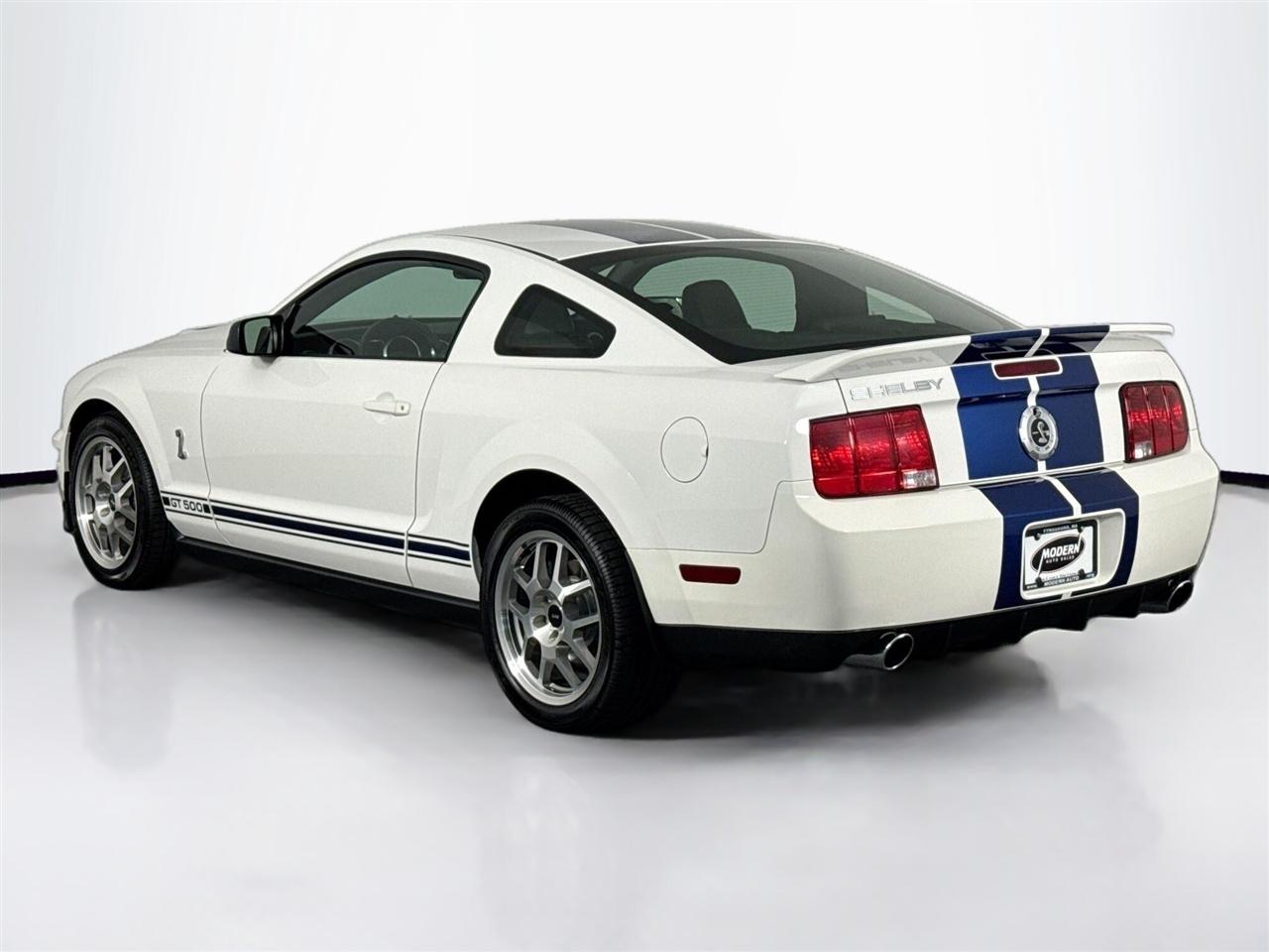 Ford Mustang 2dr Cpe Shelby GT500 2007