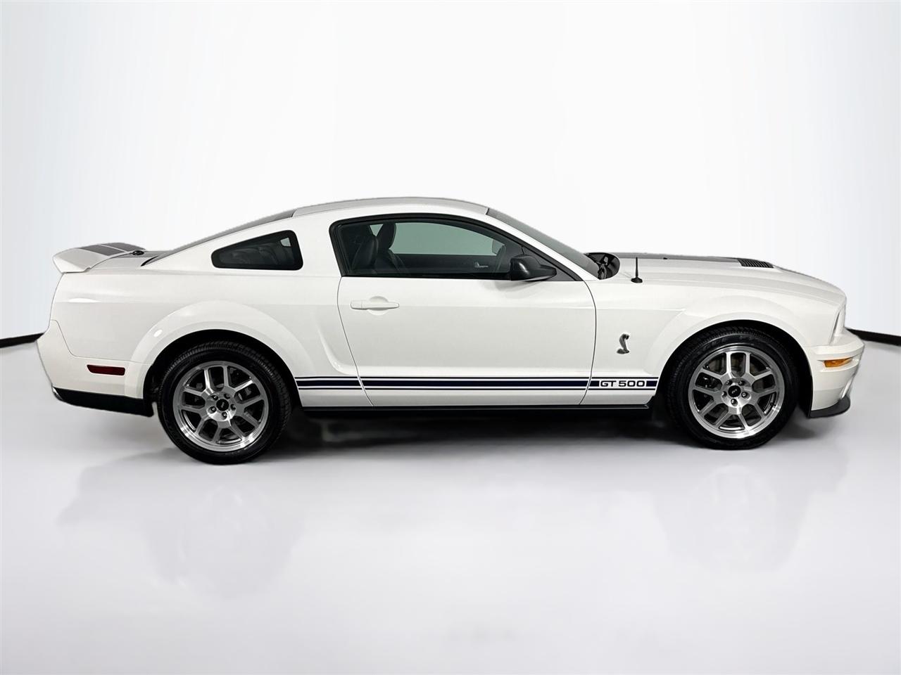 Ford Mustang 2dr Cpe Shelby GT500 2007