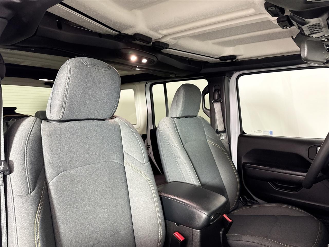 Jeep Wrangler 4xe Sport S 4x4 2024