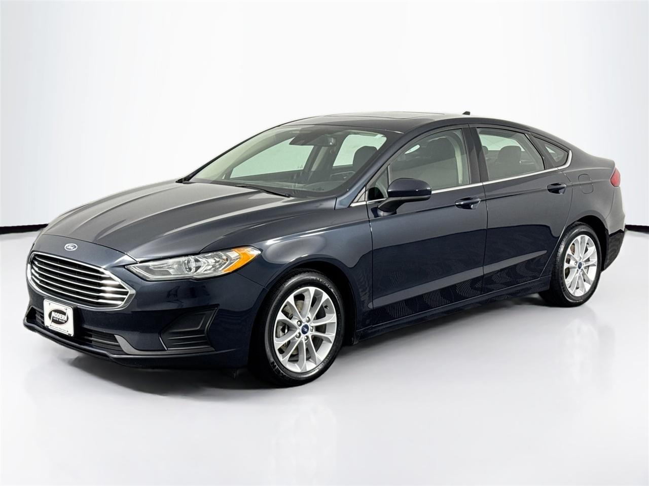 Ford Fusion Hybrid SE FWD 2020