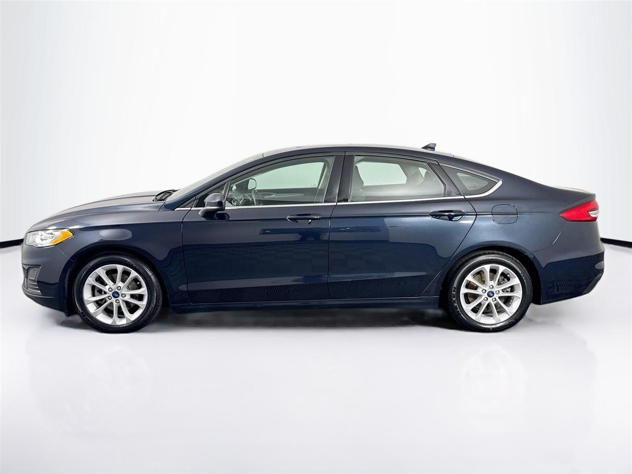 Ford Fusion Hybrid SE FWD 2020