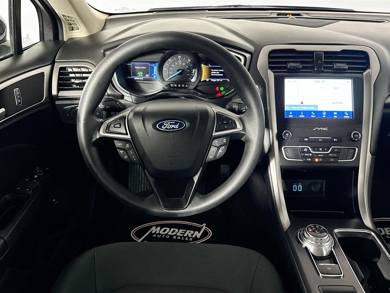 Ford Fusion Hybrid SE FWD 2020
